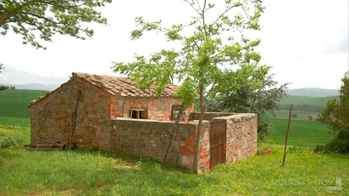 Image No.29-8 Bed Apartment for sale