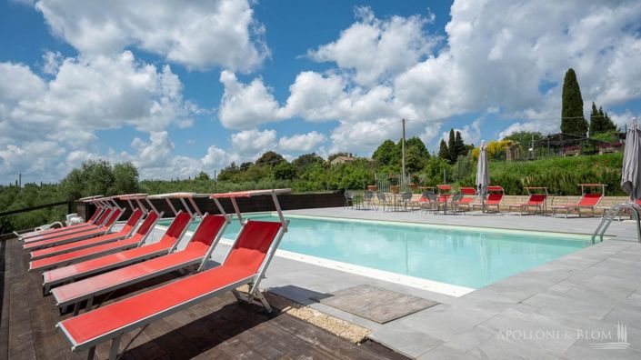 Image No.11-3 Bed Apartment for sale