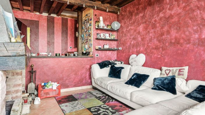 Image No.24-3 Bed Apartment for sale