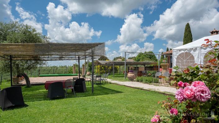 Image No.29-3 Bed Apartment for sale