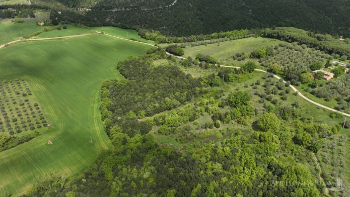 Image No.16-11 Bed Apartment for sale