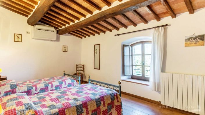 Image No.27-31 Bed Apartment for sale