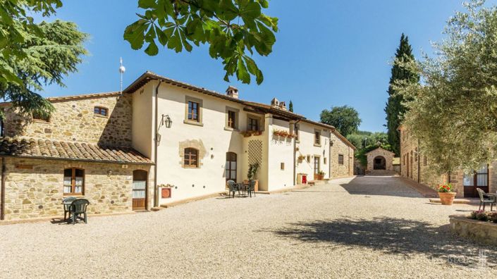 Image No.7-31 Bed Apartment for sale