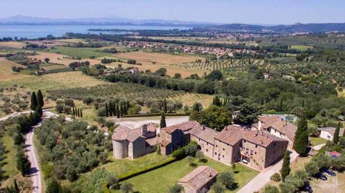 Image No.9-31 Bed Apartment for sale