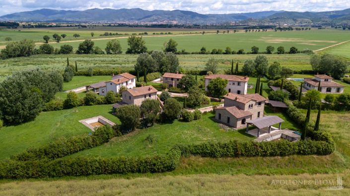 Image No.8-Appartement de 4 chambres à vendre à Cortona
