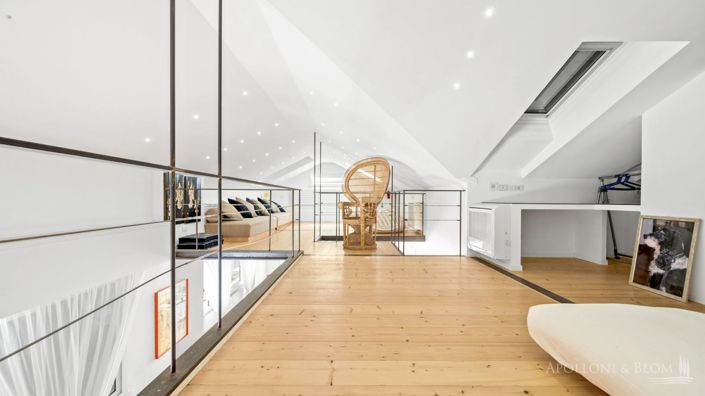 Image No.10-3 Bed Country House for sale