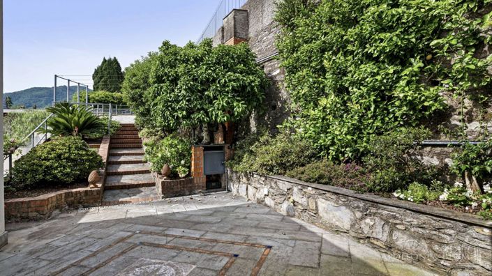 Image No.26-3 Bed Country House for sale