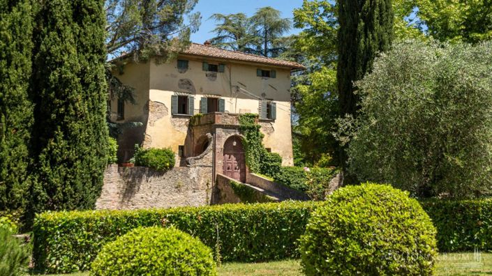 Image No.2-14 Bed Vineyard for sale