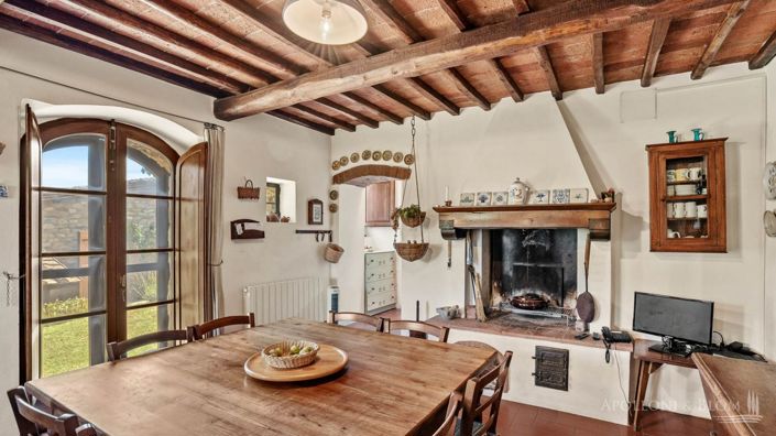 Image No.10-Appartement de 8 chambres à vendre à Radda in Chianti