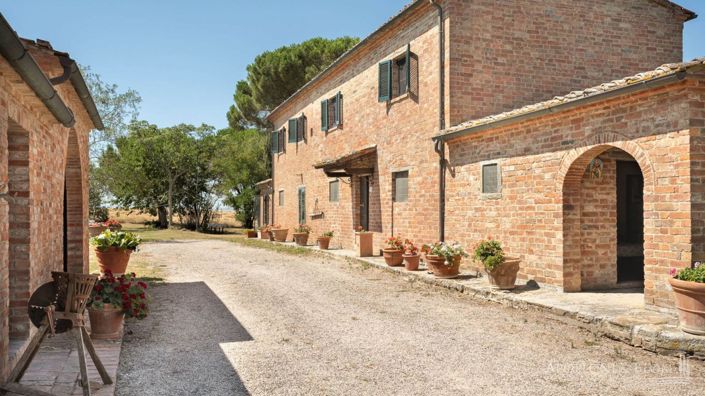 Image No.10-Appartement de 4 chambres à vendre à Cortona