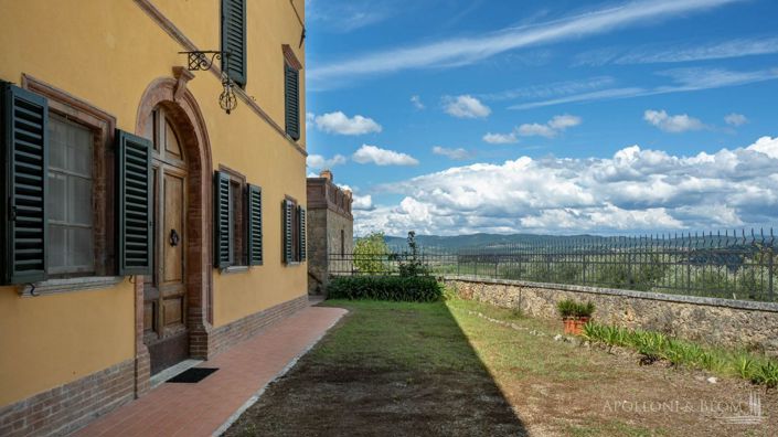 Image No.2-4 Bed Vineyard for sale