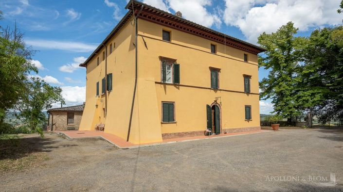 Image No.7-4 Bed Vineyard for sale