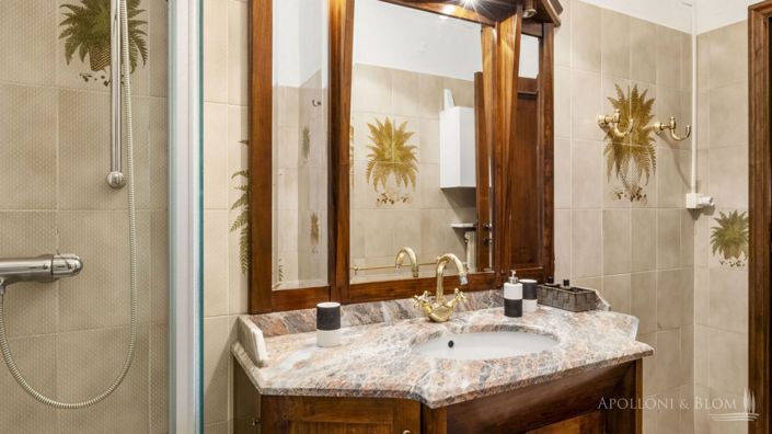 Image No.11-2 Bed Apartment for sale