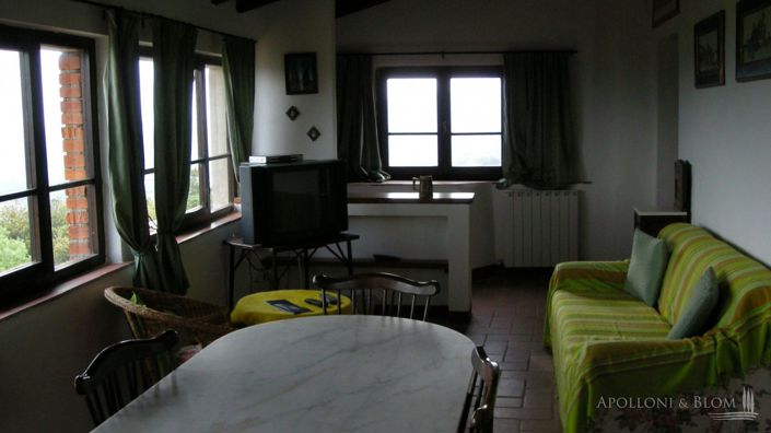 Image No.12-6 Bed Chateaux for sale