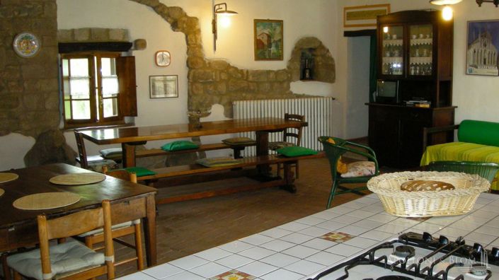 Image No.8-6 Bed Chateaux for sale