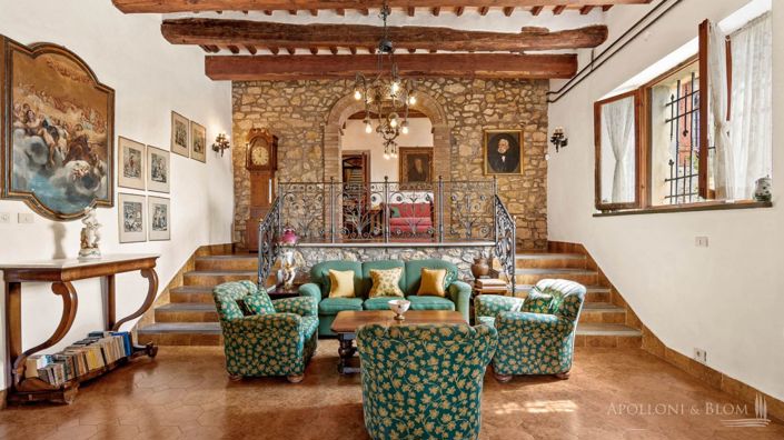 Image No.10-32 Bed Vineyard for sale