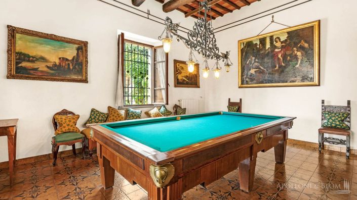 Image No.12-32 Bed Vineyard for sale