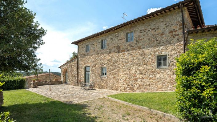 Image No.21-32 Bed Vineyard for sale