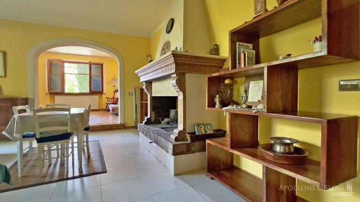 Image No.21-4 Bed Country House for sale