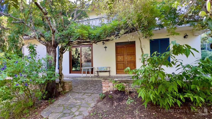 Image No.9-4 Bed Country House for sale