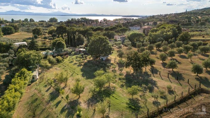 Image No.10-4 Bed Apartment for sale