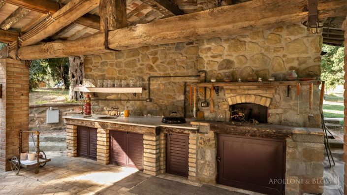 Image No.23-4 Bed Apartment for sale