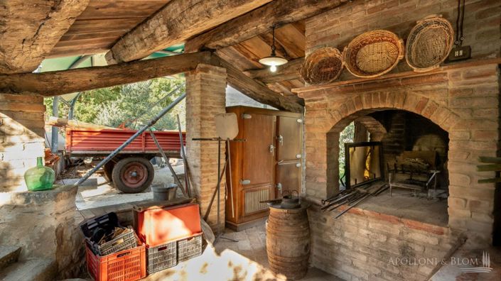 Image No.24-4 Bed Apartment for sale