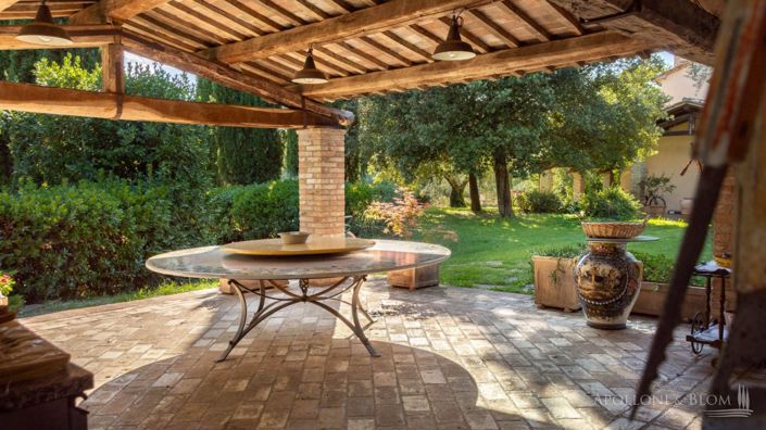 Image No.26-4 Bed Apartment for sale