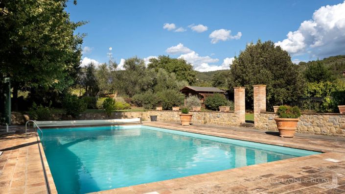 Image No.3-4 Bed Apartment for sale