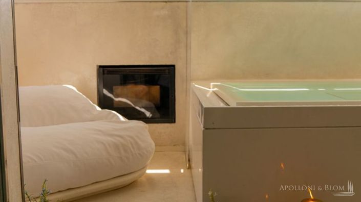 Image No.28-15 Bed Villa for sale