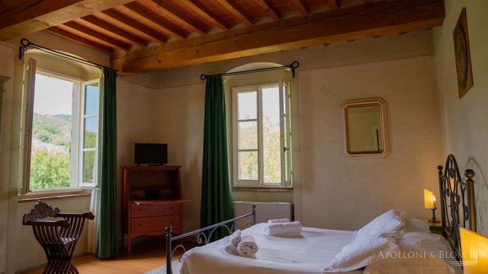 Image No.30-15 Bed Villa for sale