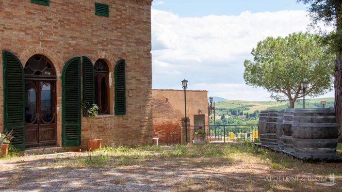 Image No.15-Appartement de 11 chambres à vendre à Asciano