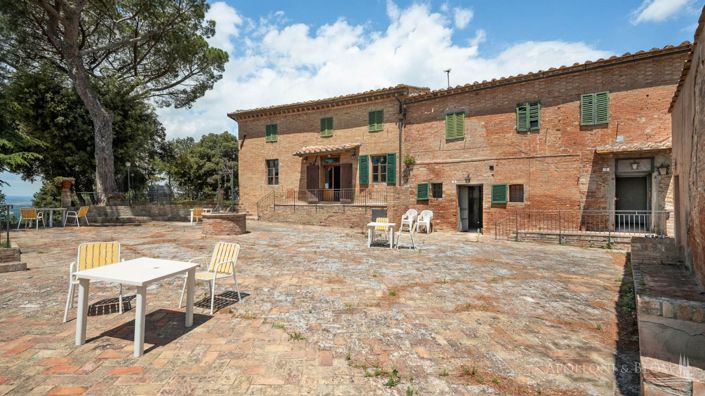 Image No.18-Appartement de 11 chambres à vendre à Asciano