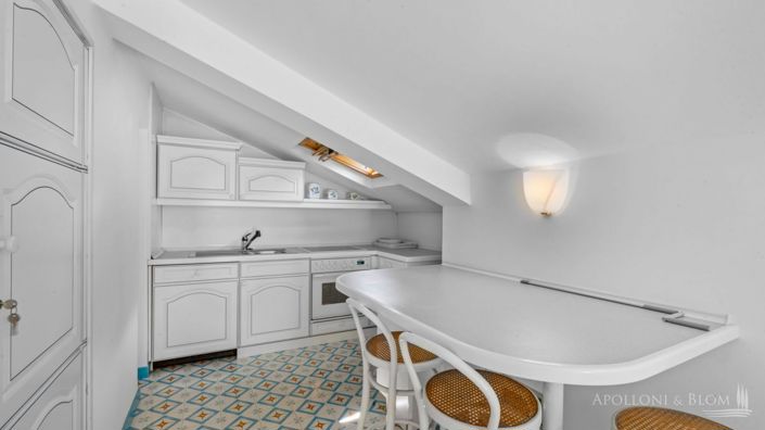 Image No.27-Appartement de 8 chambres à vendre à Recco