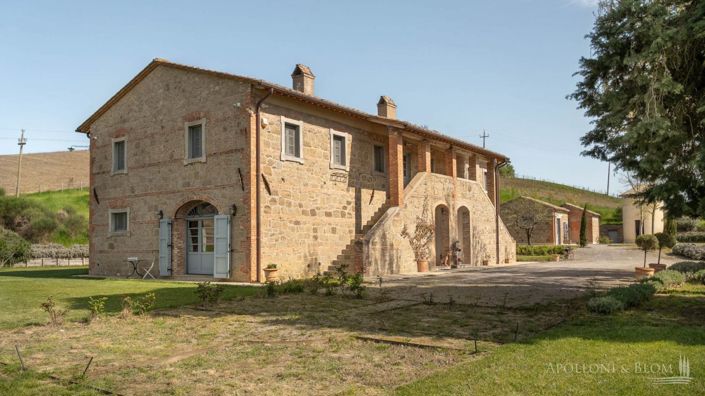 Image No.7-9 Bed Apartment for sale