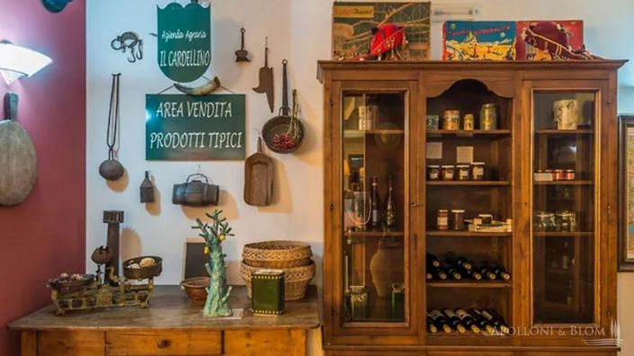 Image No.25-43 Bed Apartment for sale