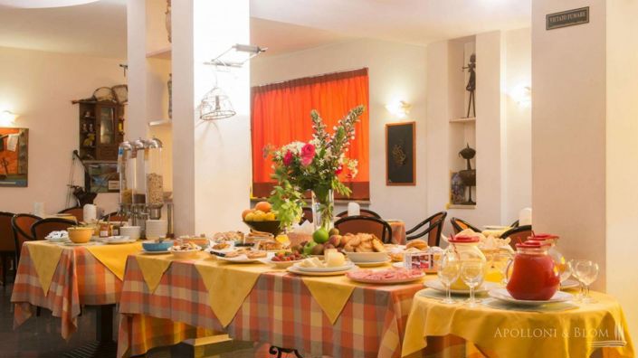 Image No.29-43 Bed Apartment for sale