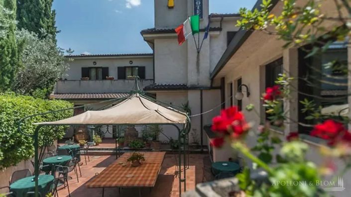 Image No.3-43 Bed Apartment for sale