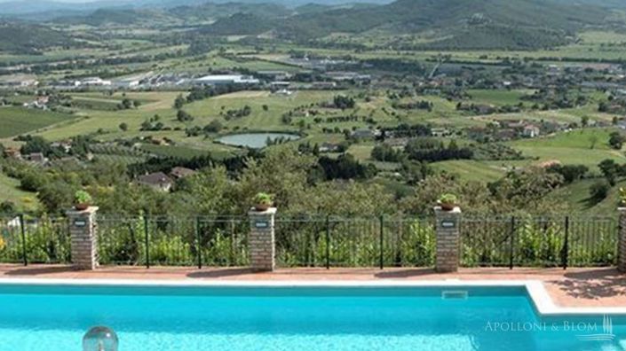 Image No.4-43 Bed Apartment for sale