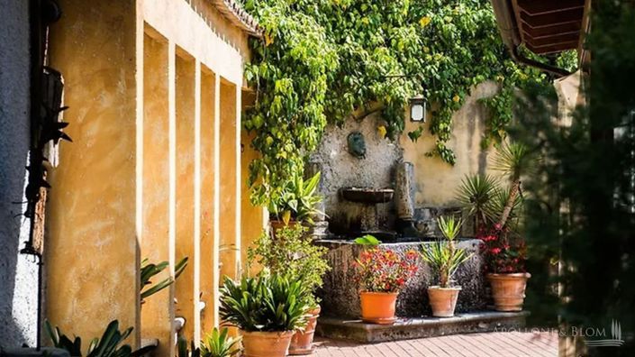 Image No.8-43 Bed Apartment for sale