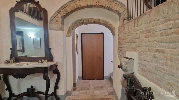 Image No.14-5 Bed Apartment for sale