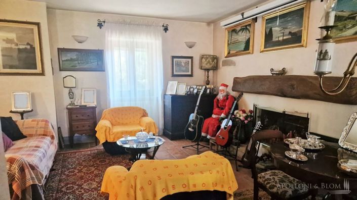 Image No.19-5 Bed Apartment for sale