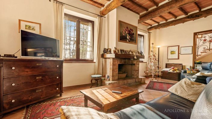 Image No.15-15 Bed Apartment for sale