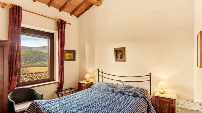 Image No.26-15 Bed Apartment for sale