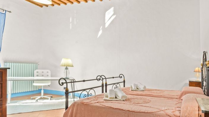 Image No.14-Appartement de 3 chambres à vendre à Montepulciano