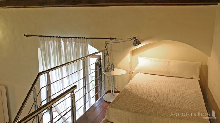 Image No.12-2 Bed Villa for sale