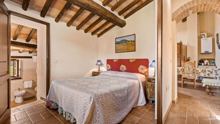 Image No.18-4 Bed Apartment for sale