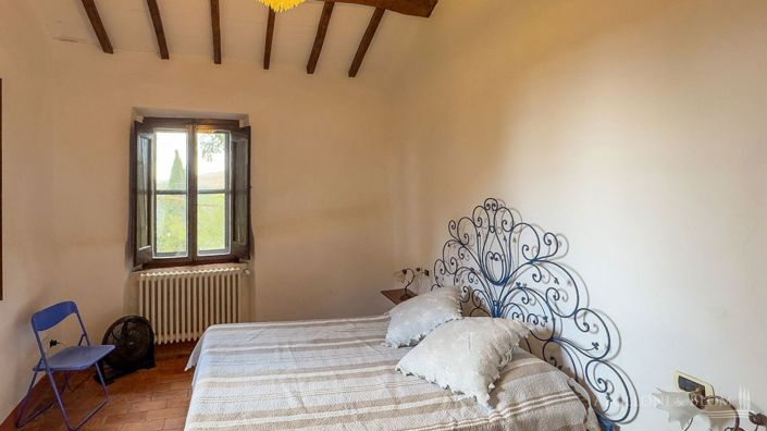 Image No.25-6 Bed Apartment for sale