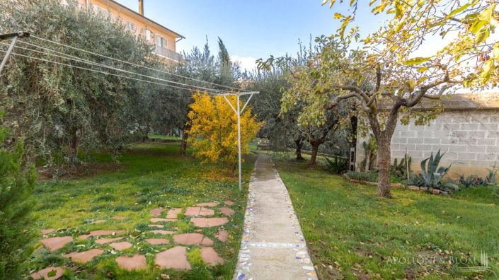 Image No.26-Maison de campagne de 6 chambres à vendre à Montepulciano