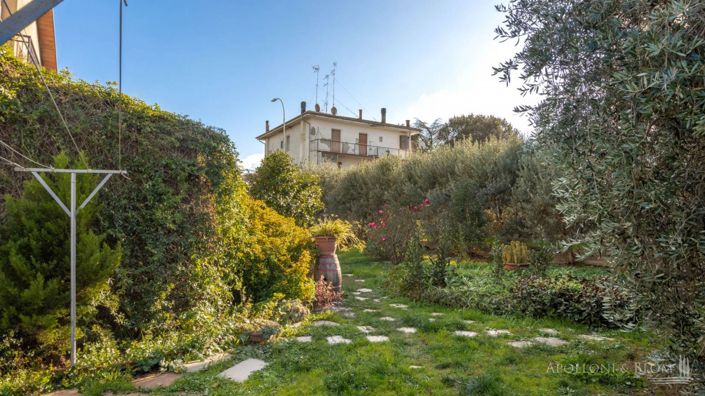 Image No.28-Maison de campagne de 6 chambres à vendre à Montepulciano